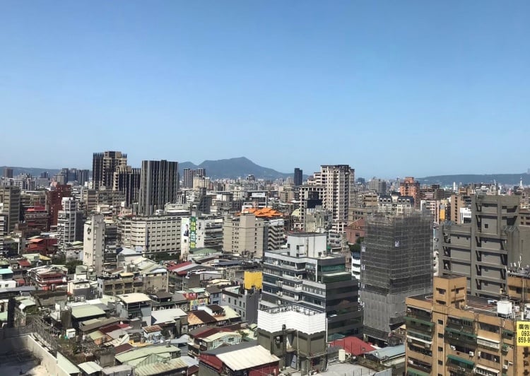 ▲繼承房產出售涉及多位共有人權益,安新建經指出,透過第三方價金履約保證機制,可有效提升交易透明度,降低共有產權分款爭議風險。