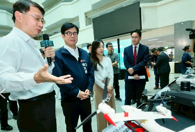 高雄智慧科技新樞紐棧叁庫再迎3家科技企業新進駐