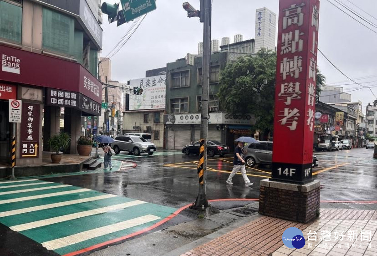 為了通盤檢討配置並化解民怨,中壢警分局邀集地方民意代表實地會勘。