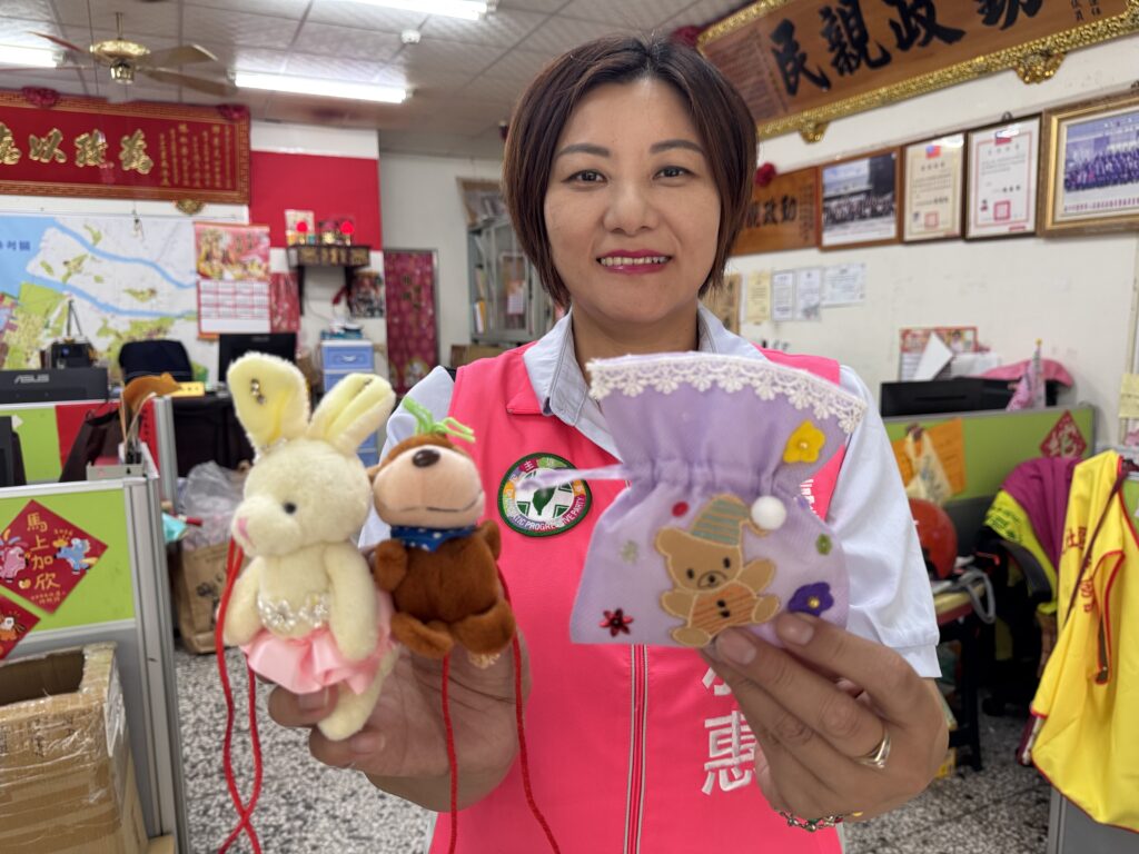 香包DIY、粽子飄香 中市南區國光社區邀民眾同樂迎端午 42 IMG 9847 1024x768 1