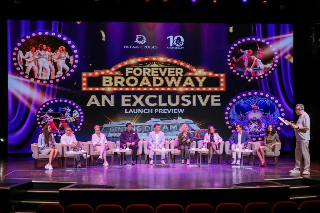 作為星夢郵輪 10 週年慶典的重頭戲之一，《Forever Broadway》將於 2026 年 6 月 5 日起在【雲頂夢號】震撼登場，於海上精彩演繹經典百老匯音樂劇名作。