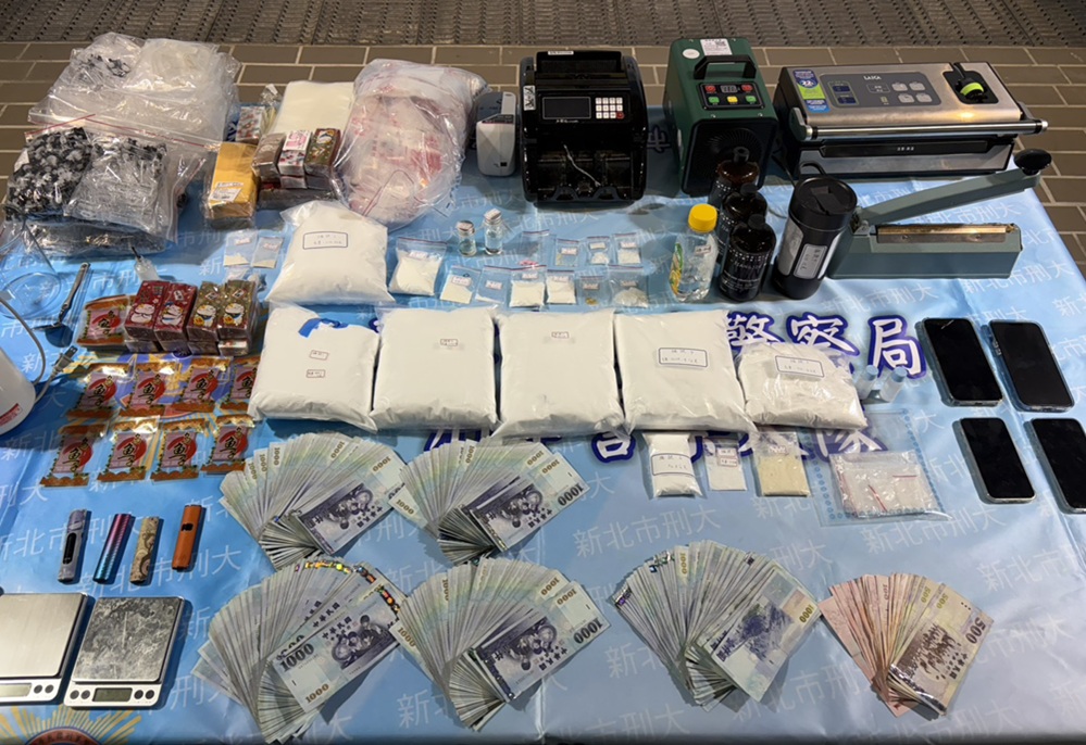 查緝喪屍毒品 新北警破獲市價逾億元依托咪酯分裝廠 201 cnews204260610a03
