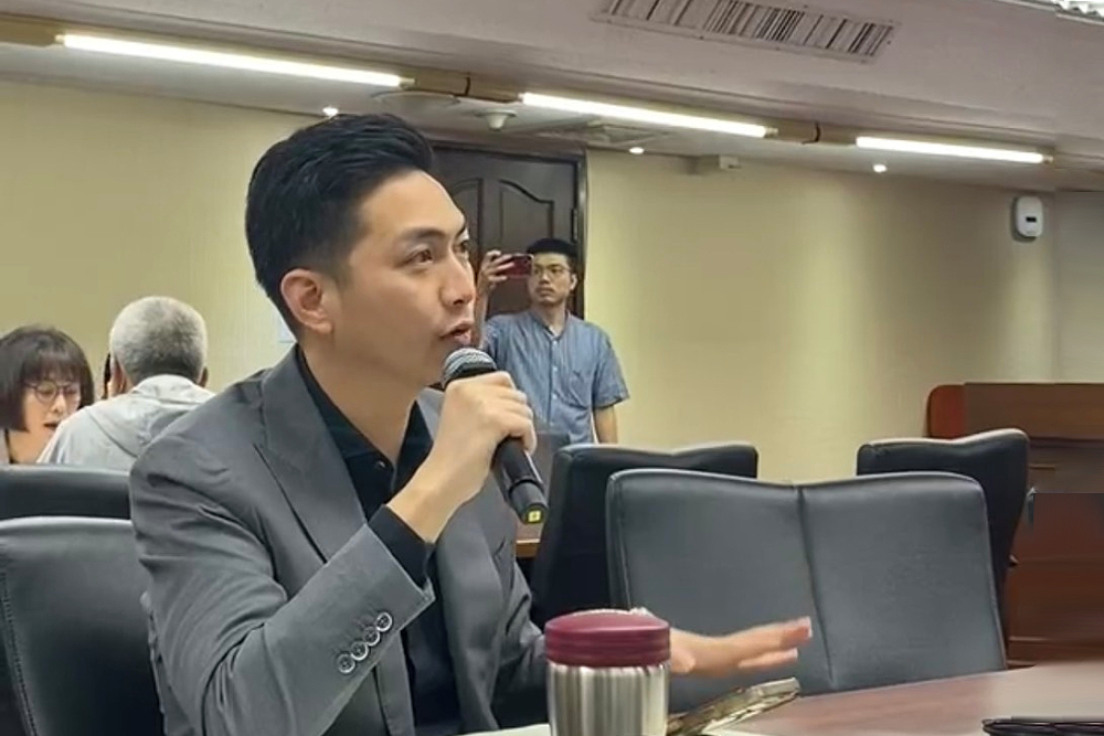 醫療暴力5年累計逾1600件 廖偉翔籲修法加重刑責保障醫護 218 醫療暴力5年累計逾1600件 廖偉翔籲修法加重刑責保障醫護 217