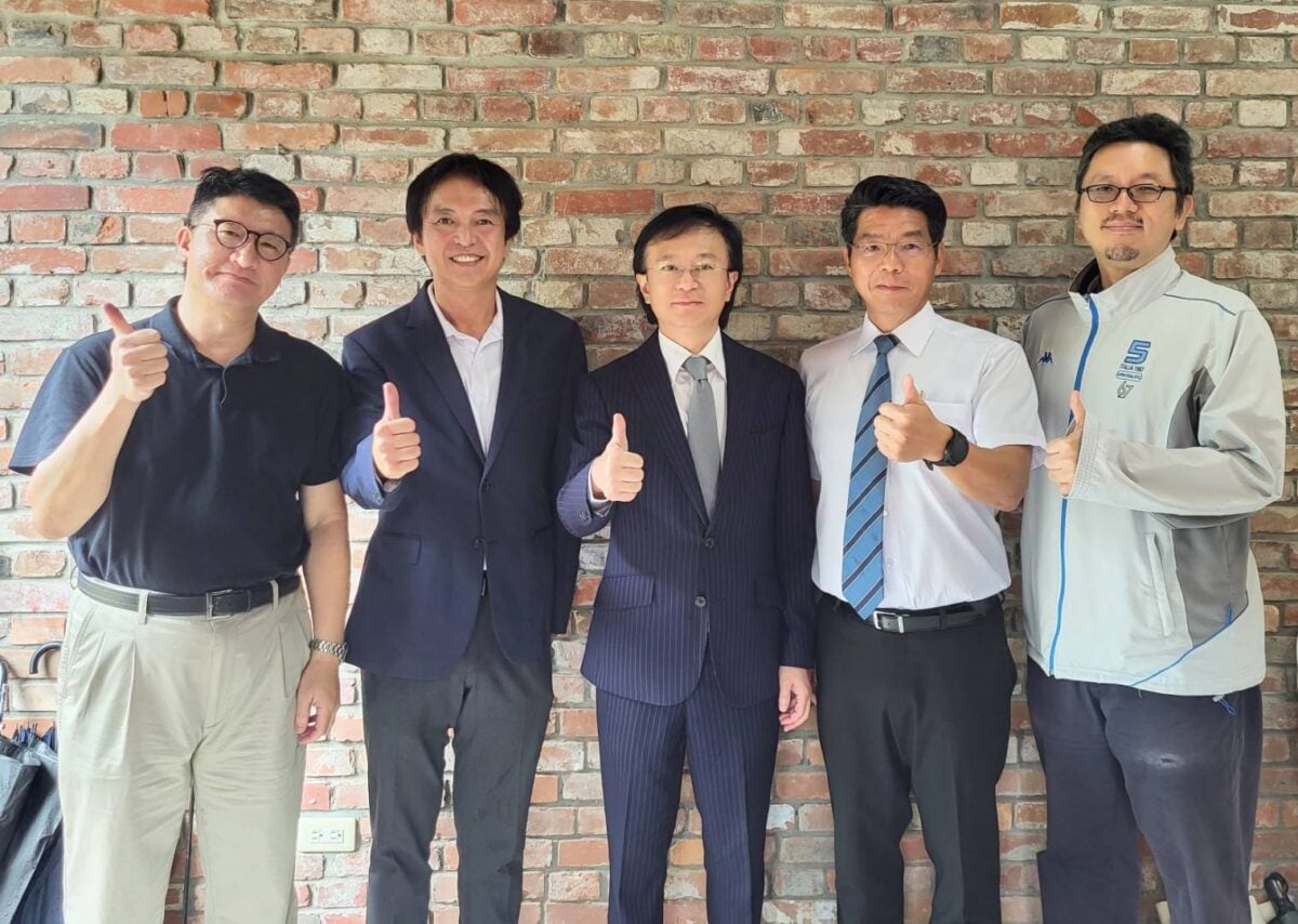 ▲臺灣高等檢察署特於本(10)日,由鄧定強檢察官(右二)親自帶隊,率領相關同仁前往士林地檢署進行業務督核,王以文檢察長親自陪同。