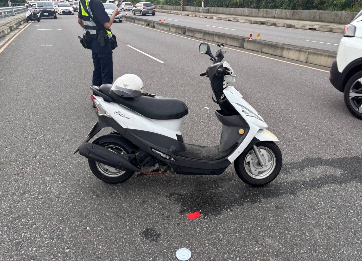 潭子機車擦撞後逃逸 警方鎖定肇事騎士依法究辦