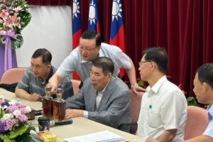 慶祝115年警察節 保七移師陽明山 破獲假酒案頒獎 一招學會辨識偽劣酒 42 2 6 300x200 1