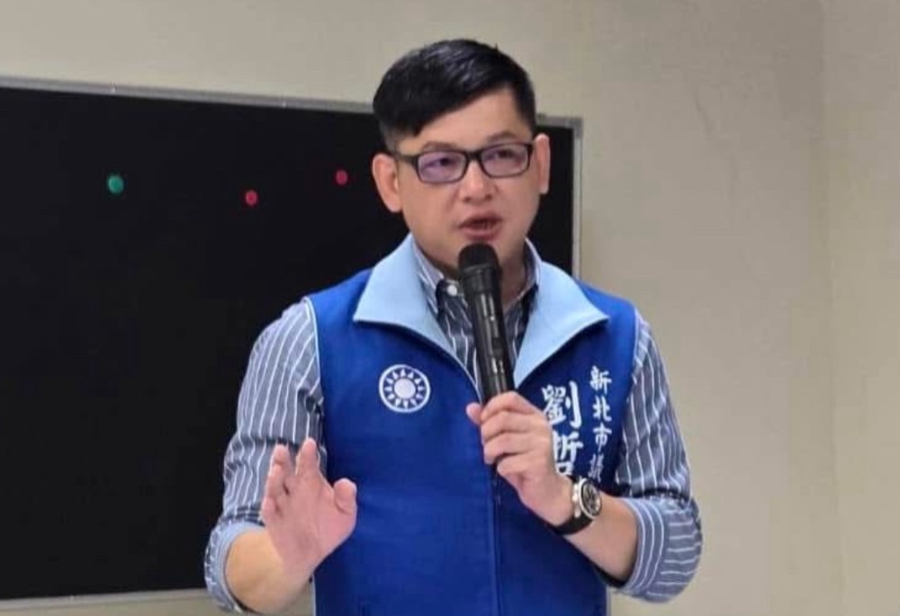 大豐國小棒球隊獲暖心支持 劉哲彰媒合企業捐10萬助攻赴日交流 262 248260611a09