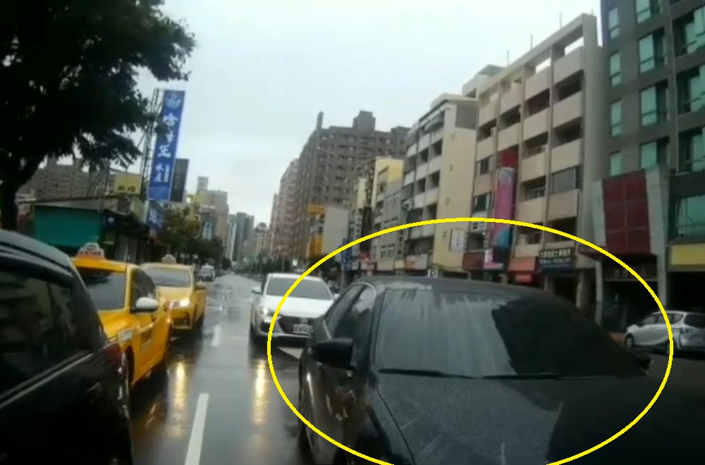 汽車停路中昏睡 警查獲21歲男涉毒駕破窗叫醒他 268 cnews204260611a05