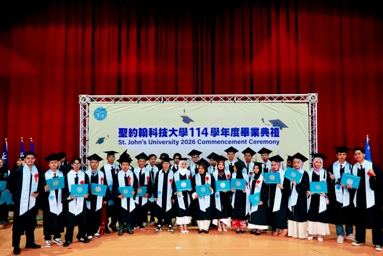 ▲ 聖約翰科技大學114學年度畢業典禮隆重舉行,今年迎來印尼新型專班第一屆共171名畢業生順利完成學業。