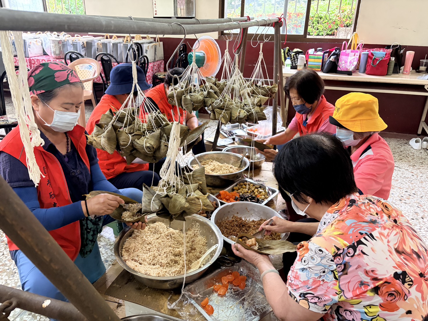 粽葉包的是愛！彰化縣榮服處暖心訪視感動滿滿 - https://www.watchmedia01.com