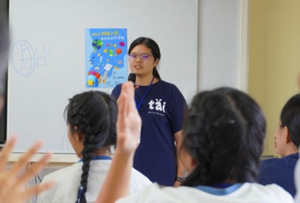 投入泰北華語伴學行動 曾毓婷跨海異域伴讀孤軍後裔 192 cnews204260612a04