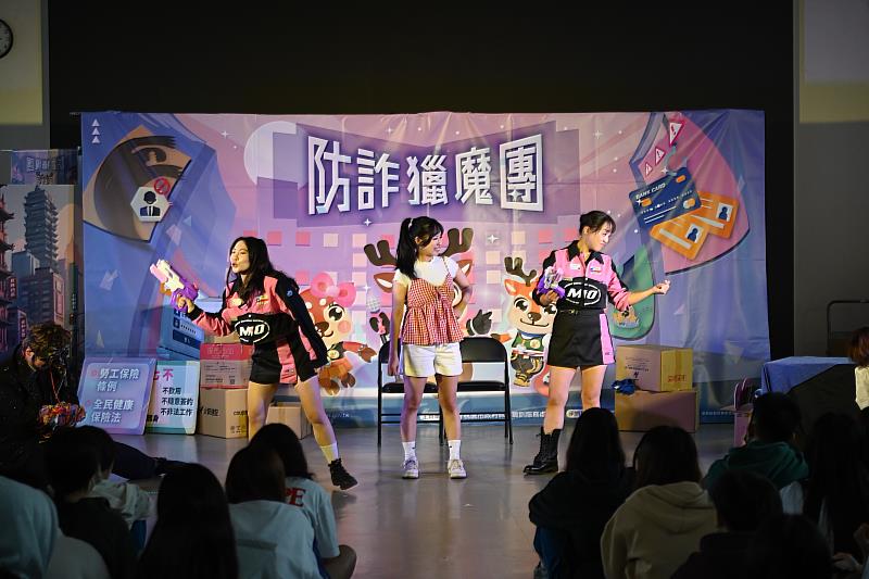 先別急!求職別當「冤大頭」隱私守好不Emo fg8f8