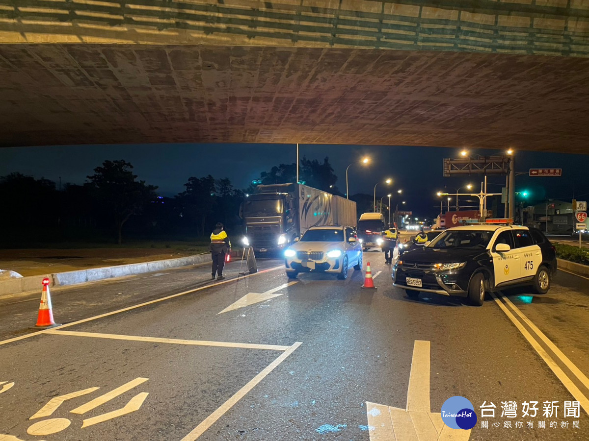 楊梅警路檢攔查查獲毒駕犯。