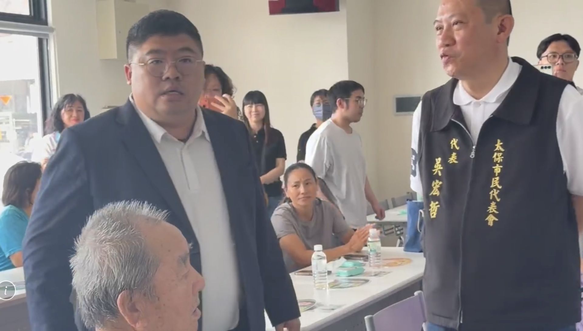 鄭淑分現身呂慧瑜客廳會 因誤認「縣政說明會」到場了解與蔡易餘爆發口角