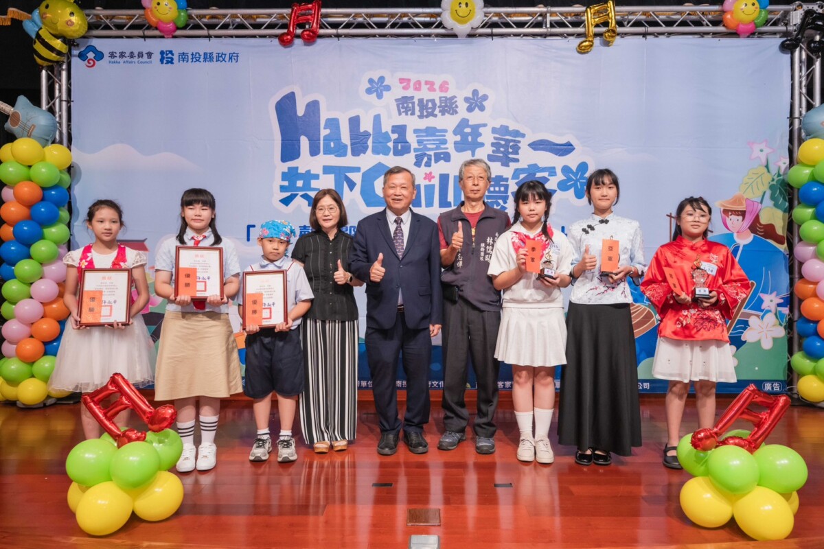 ▲歌聲展現客語之美，也讓客家音樂文化在舞台上綻放新生命力。(圖/記者顏淑娟翻攝)