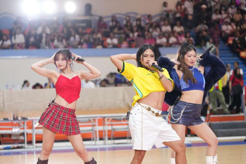 ▲風靡菲律賓的P-POP女子天團YARA勁歌熱舞。