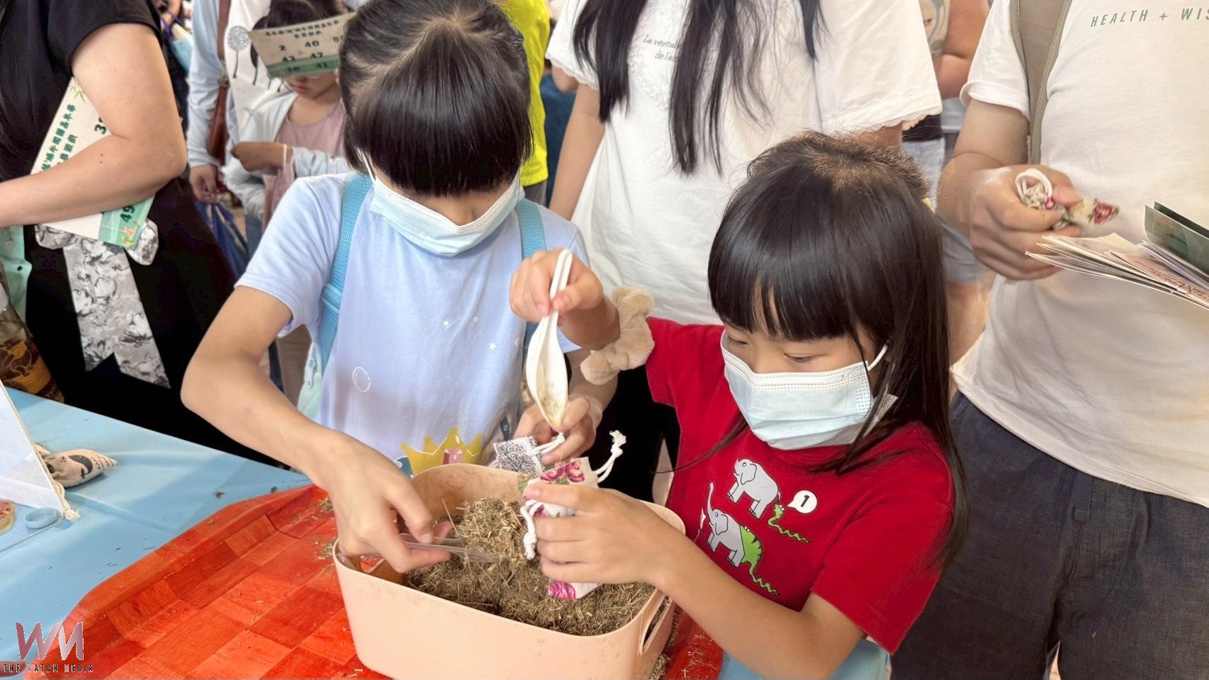 台越端午大不同 弘毓海線辦嘉年華 民眾齊聚體驗「殺蟲節」文化魅力 - https://www.watchmedia01.com