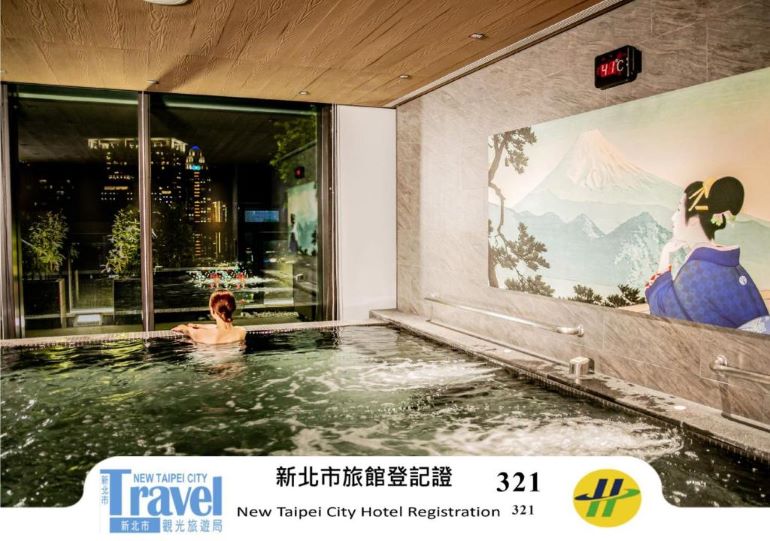 《圖說》民眾在訂房平臺選擇住宿時，可認明領有合法旅宿業登記證業者，保障旅遊安全，讓旅程玩得開心住的也放心。〈觀旅局提供〉