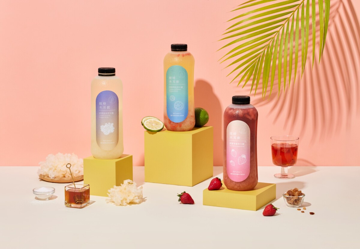 ▲Between's 彼時木耳飲，雪耳露超值組1200ml x4，含經典原味x1、黑糖桂圓x1、任選其他口味x2（青檸枸杞、甜蜜草莓、熱情百香，依現場為主），特價988元。（圖/高雄夢時代提供）