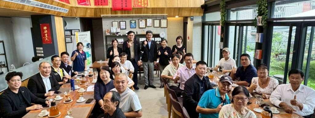 ▲劉建國邀環境部長彭啓明訪古坑,推動咖啡全株利用,打造全國循環經濟示範基地。