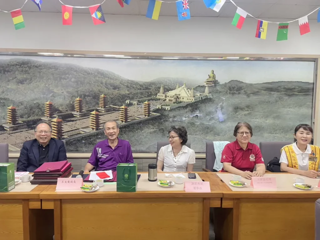 《三十而光|目中有人計畫》,於2026年6月15日中午在普門中學舉行頒獎分享活動。