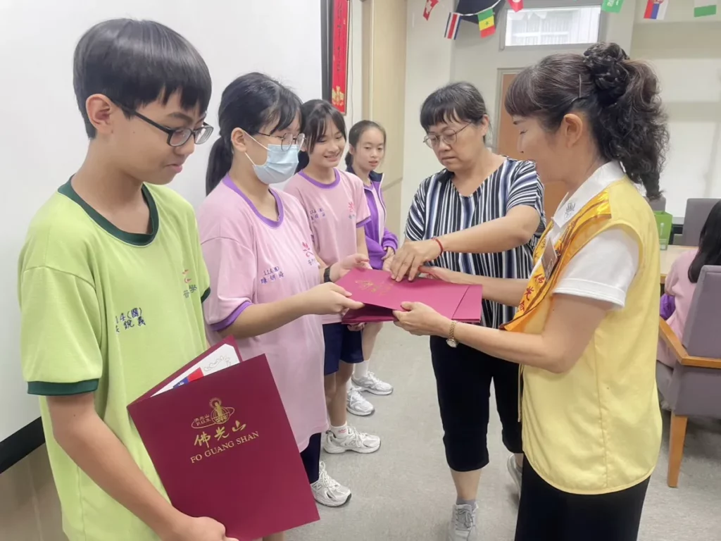 《三十而光|目中有人計畫》,於2026年6月15日中午在普門中學舉行頒獎分享活動。