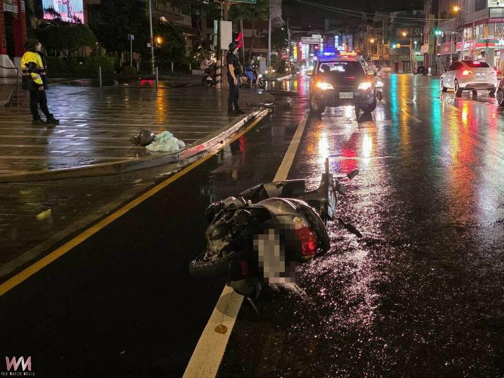 路面「暗藏陷阱」?彰化男騎車突失控重摔 - https://www.watchmedia01.com