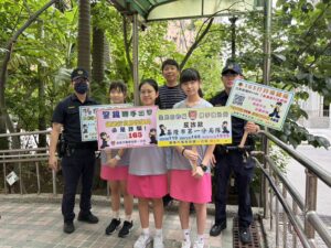 仁愛信義小學鳳凰花開迎畢業 基一警宣導祝福學子快樂啟航 46 %E4%B8%80 97