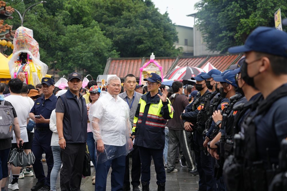 連2年零暴力 新北市科技建警守護百年新莊地藏庵遶境 194 cnews204260616a11