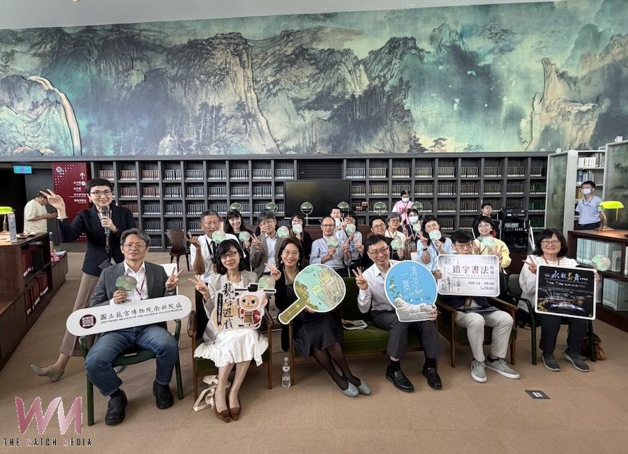 故宮南院迎接炎炎夏日與暑假的到來,特別推出「消暑特展」和「錯字書法展」,讓民眾有機會到故宮南院來避暑、感受古人消暑的智慧,並賞書藝國寶。(圖/記者陳惲朋攝)
