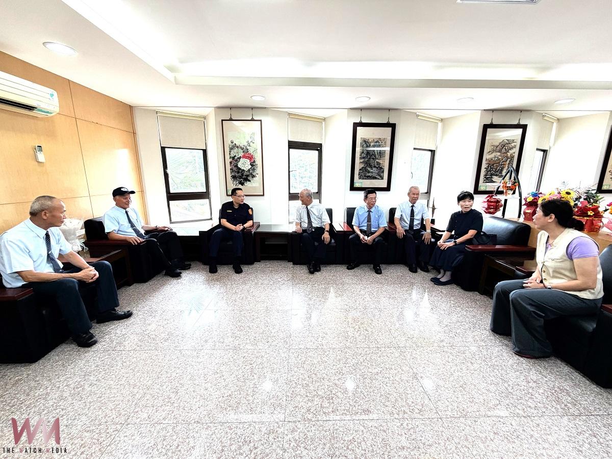 粽情義深傳祝福 草屯慈濟端午前慰問警消 - https://www.watchmedia01.com