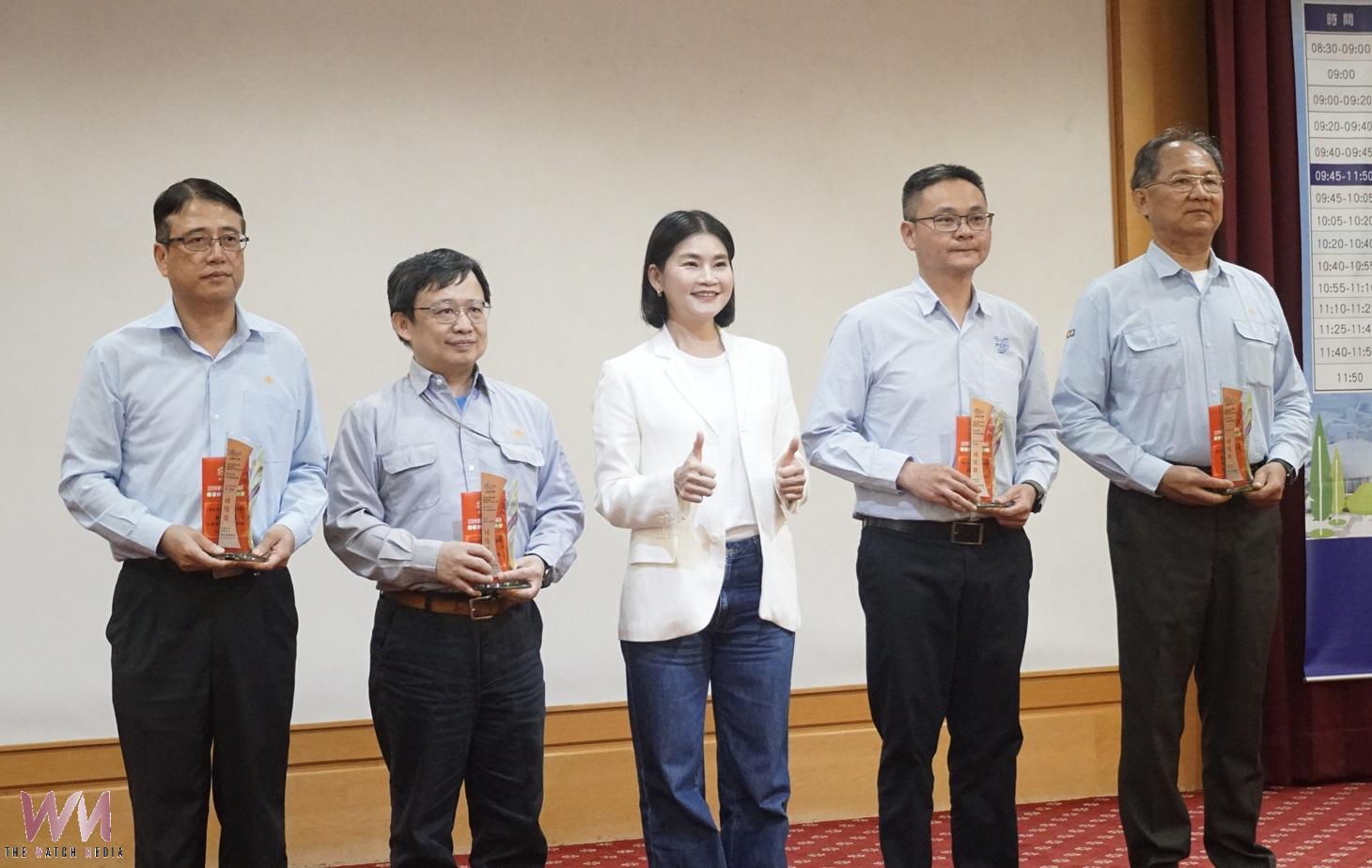 （有影片）／台塑企業表揚節能減排績優廠處　攜手雲林打造循環經濟全國典範 - https://www.watchmedia01.com