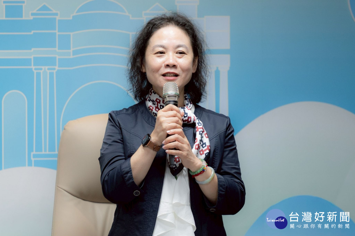 賴副秘書長分享赴捷克姊妹市布爾諾市心得。