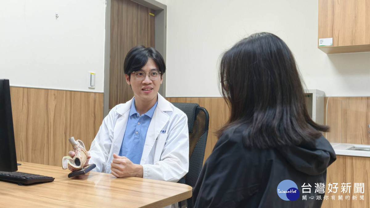 肉粽美味勿過量,醫師提醒當心胃脹、逆流與便祕找上門。圖/秀傳提供
