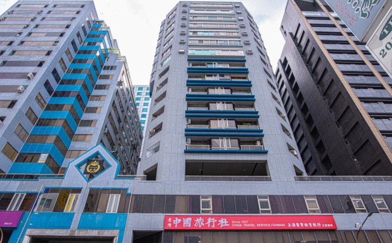 高市大廈自主都市更新整建拉皮修繕工程   京典開發樹立良好示範案例