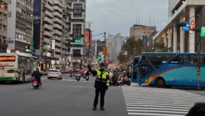端午出遊不卡關 北市警 粽 點疏導保順暢 67 MEITU 20260617 084117819
