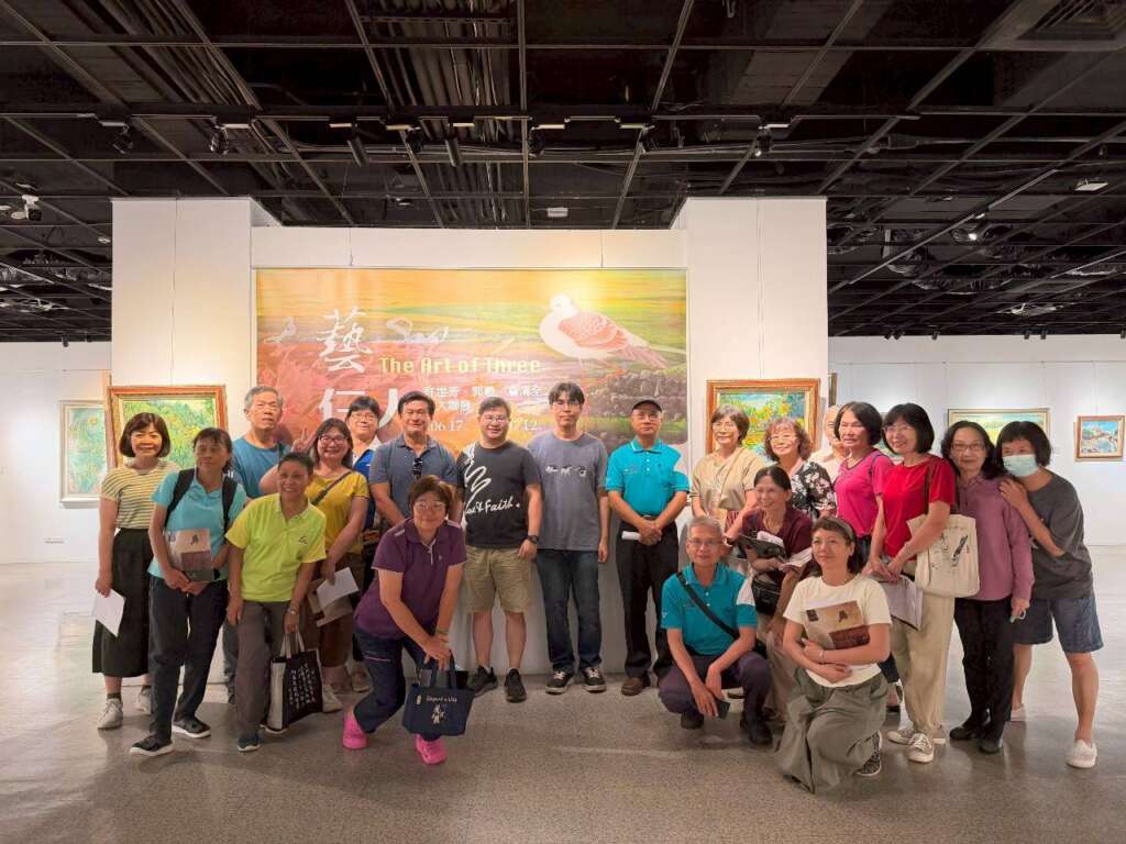▲國立彰化生活美學館自115年6月17日至7月12日,於第三展覽室舉辦「藝仨人─許世芳、郭羲、詹清全三人聯展」,三位藝術家以截然不同的創作方式,共同展出74件作品,交織出多元且豐富的視覺對話。(圖/彰化生活美學館提供)