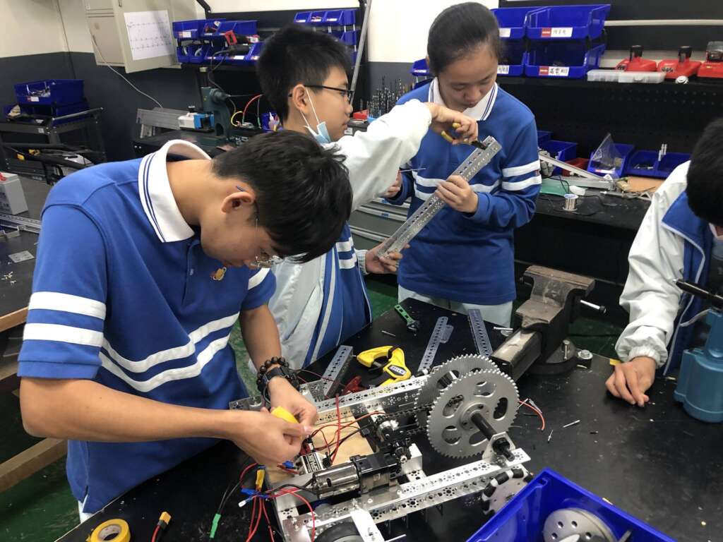 75%錄取醫藥及國立大學 明道中學高中部成會考生熱門選擇