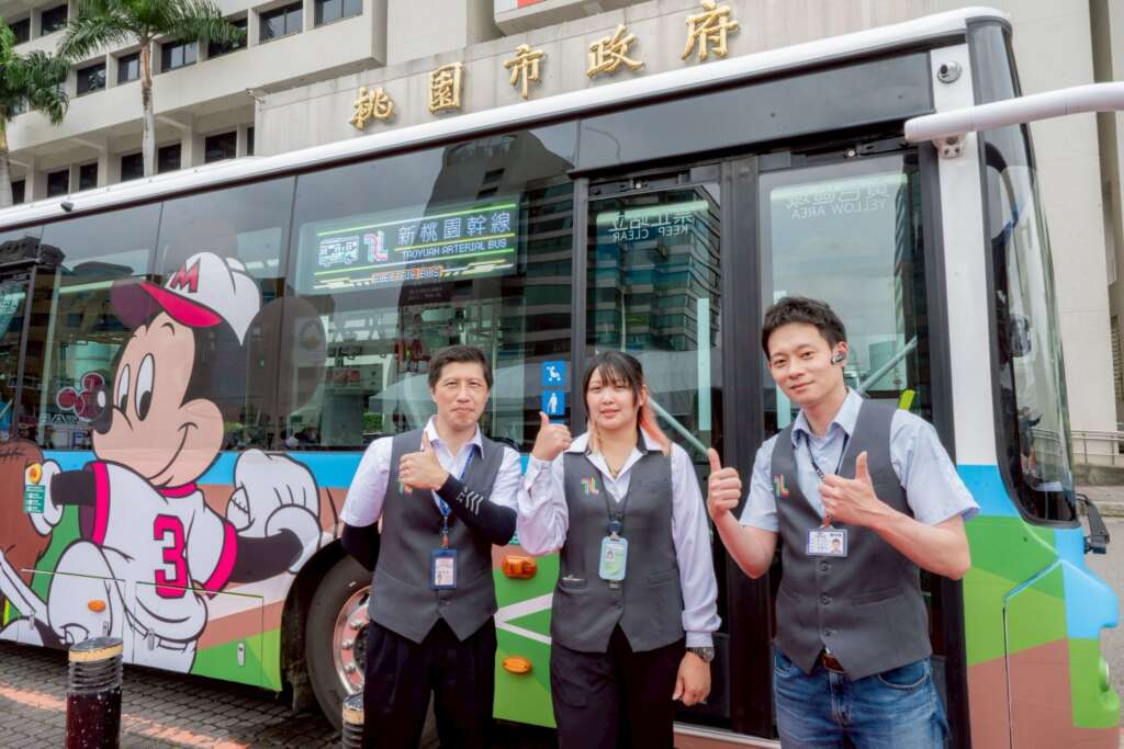 ▲首都客運進駐桃園,張善政宣布南環線9月上路、市民卡免費搭乘。