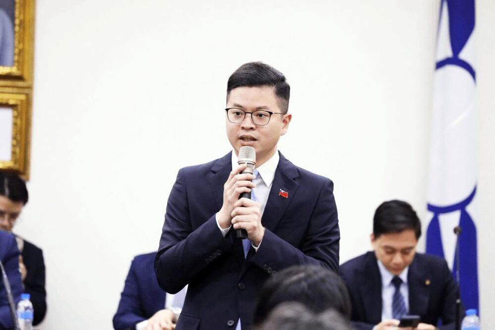 Threads合法社群帳號遭停權、詐騙卻流竄 凌濤轟數發部淪「最無功能部會」 180 照片來源:凌濤臉書