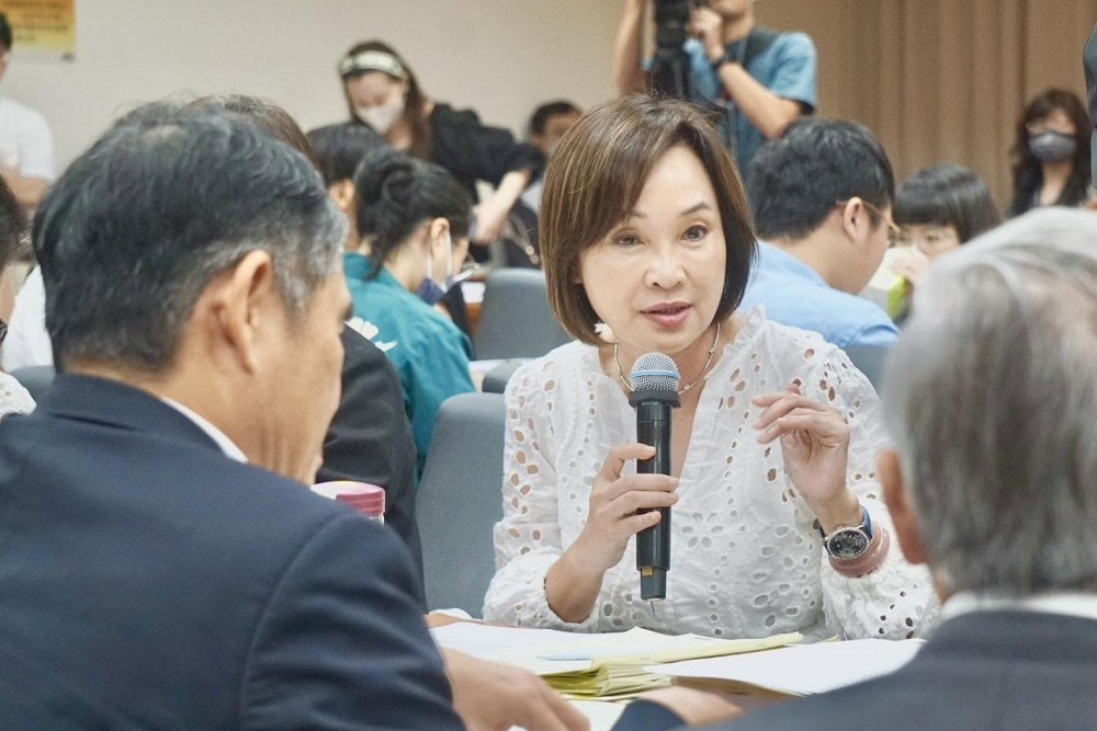 回擊綠營批「演唱會經濟2.0」蹭熱度 柯志恩盼紅利永續回饋高雄市民 266 回擊綠營批「演唱會經濟2.0」蹭熱度 柯志恩盼紅利永續回饋高雄市民 265