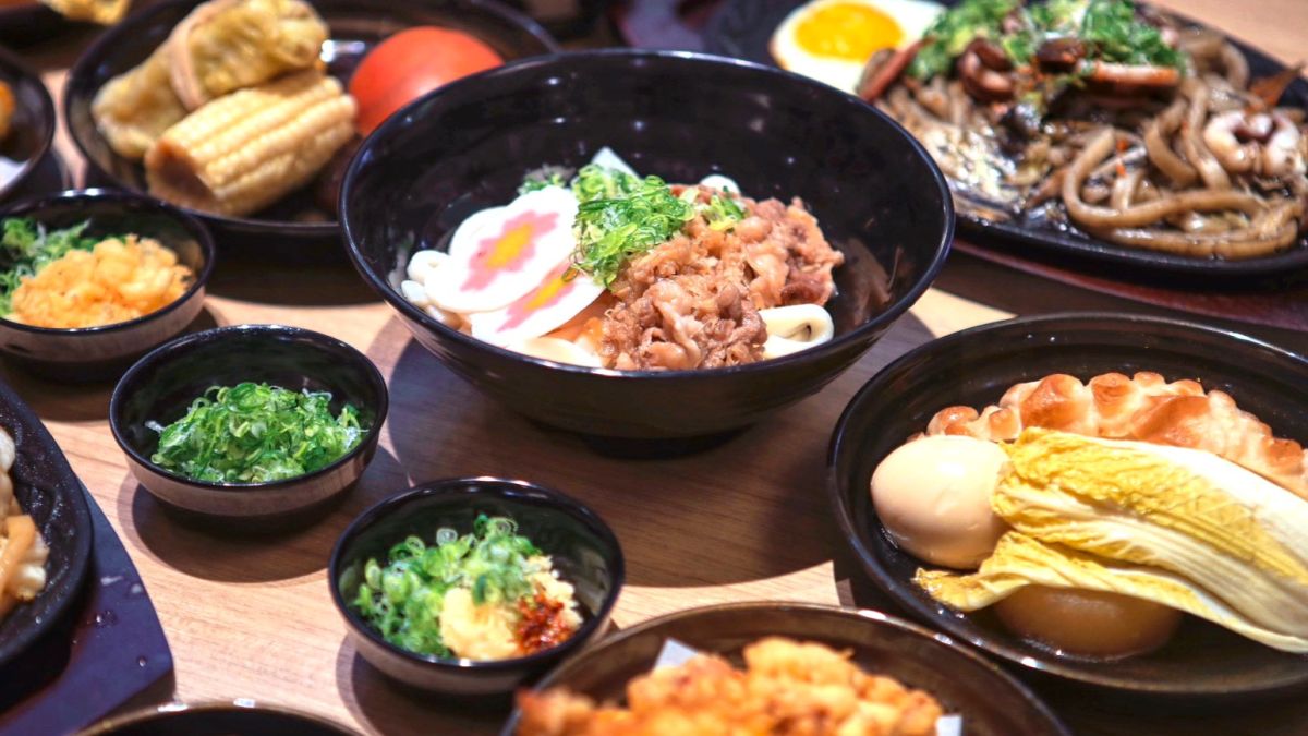 圖/「資生先烏龍麵」全台首店開幕,6月18日至21日點購指定烏龍麵,即贈牛蒡天婦羅乙份;6月22日至24日單筆消費滿500元,再贈湯烏龍麵兌換券5張。(大葉高島屋提供)
