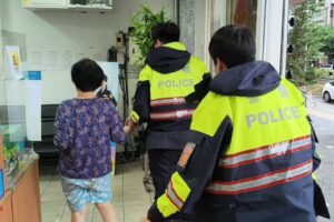 韓籍長者深夜迷途 警跨轄接力協尋助平安返飯店 34 MEITU 20260618 101821826