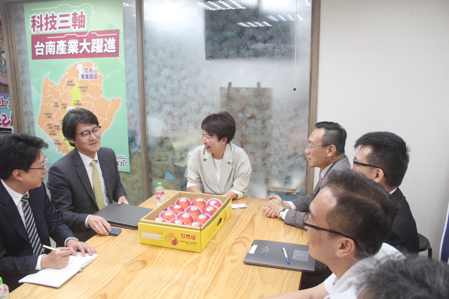 陳亭妃跨部會協調奏效 韓國延長台灣芒果低關稅措施 118 陳亭妃跨部會協調奏效 韓國延長台灣芒果低關稅措施 117