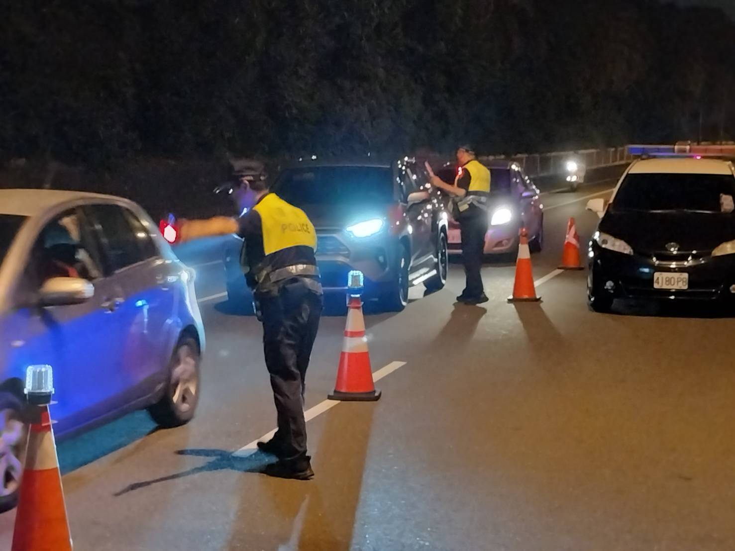 端午前夕「路上炸彈」掃蕩　彰化警一晚連破毒酒駕案 - https://www.watchmedia01.com