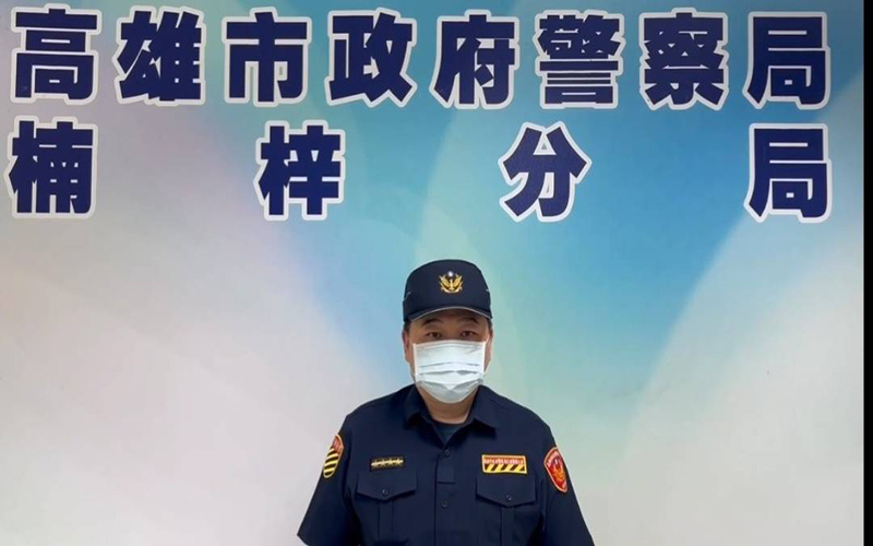 強烈撞擊導致車輛翻覆　幸運逃過死劫全員平安獲救