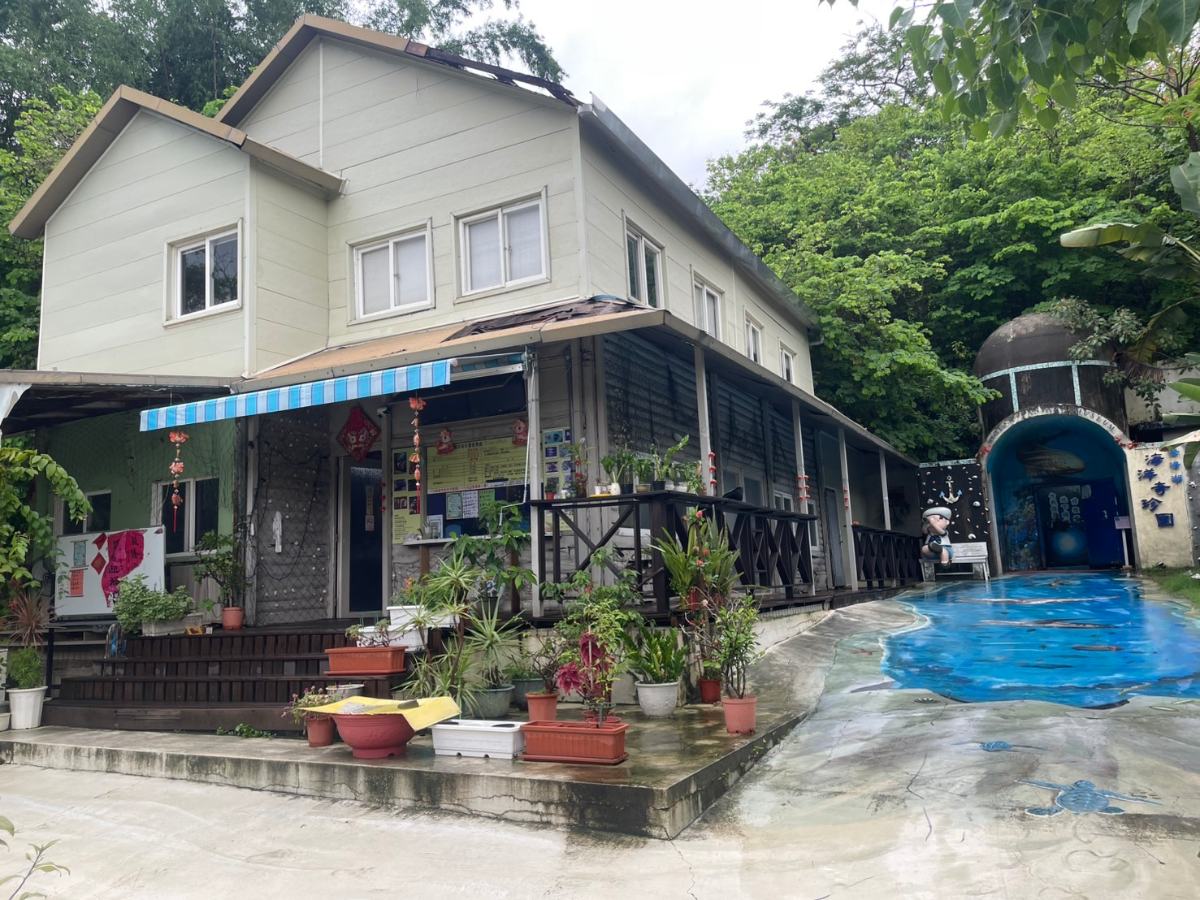▲海洋奇珍園宣布自6月28日起封園進行館舍修繕及周邊環境整建工程，預計施工45至60天，最快9月以全新面貌重新開放迎接遊客。