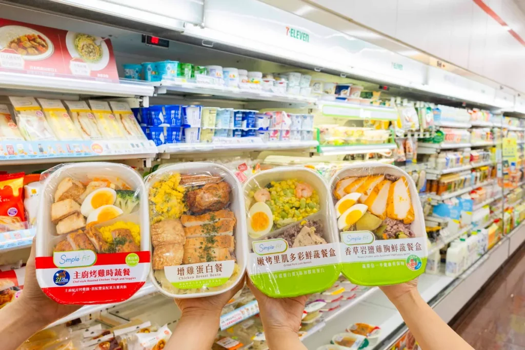 7-ELEVEN進而強化開發「蛋白友好」與「全齡營養補給」商品，涵蓋豆漿、優格、營養飲品及多元鮮食餐盒等品項