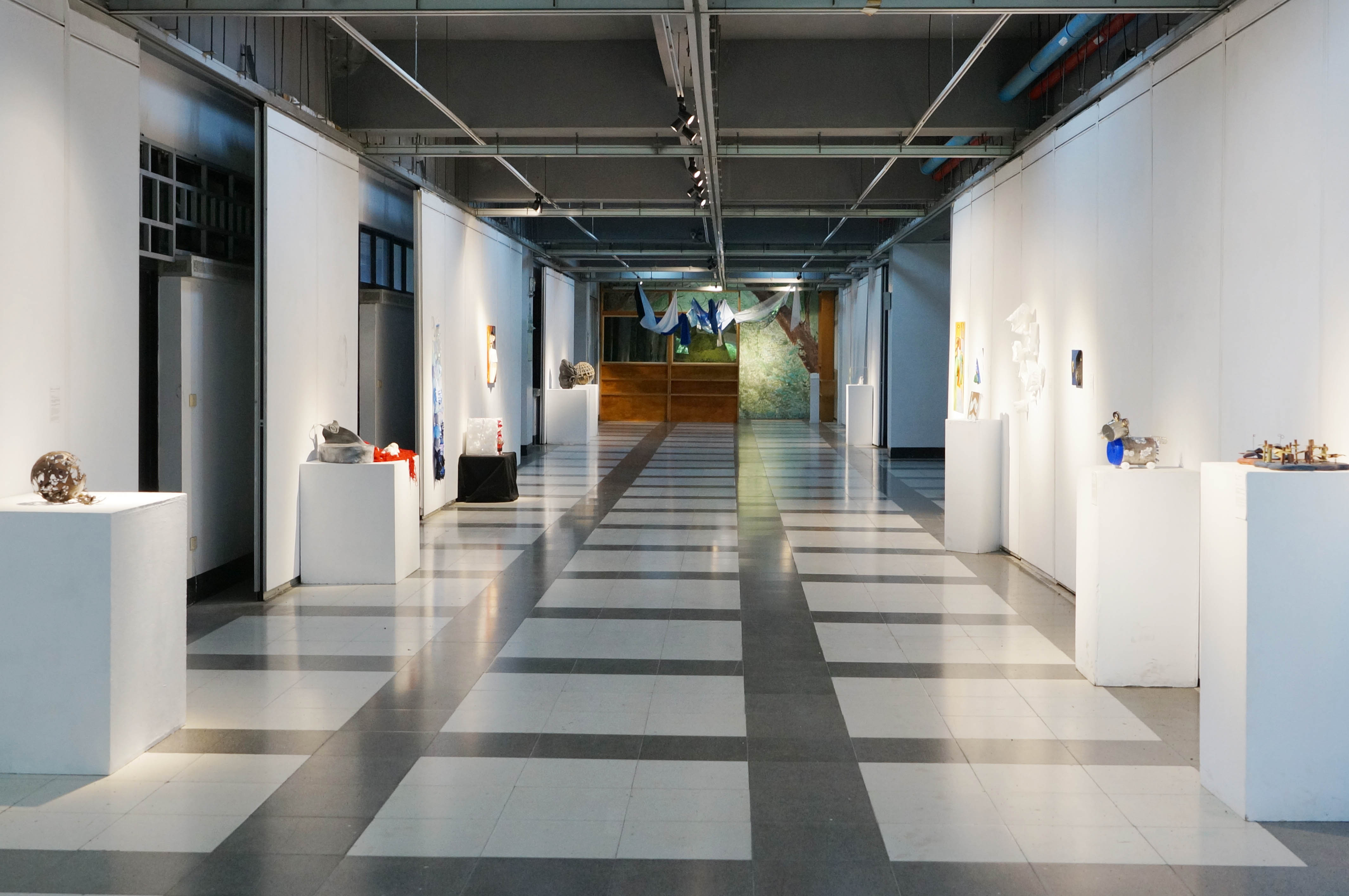 飛行夢、夜騎記憶入作　大葉造藝系畢展展現生活思考 - https://www.watchmedia01.com