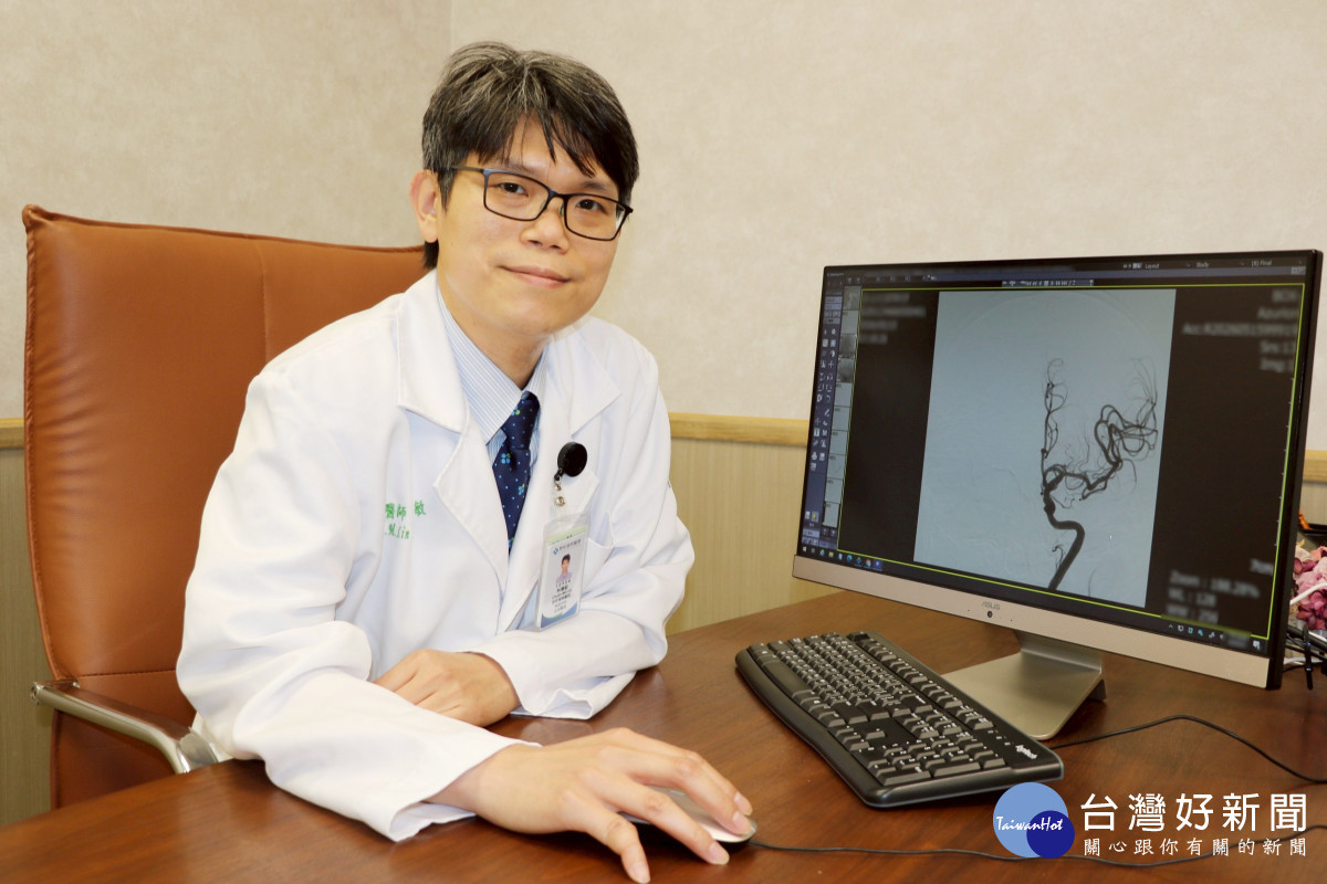 林傳敏副主任呼籲一旦發現家人出現肢體無力、眼歪嘴斜症狀，務必爭取黃金就醫時間，降低腦中風傷害